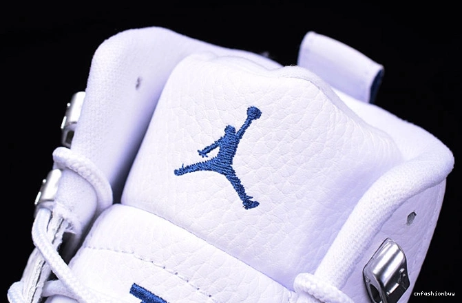 12 Jordan mens Air Blue